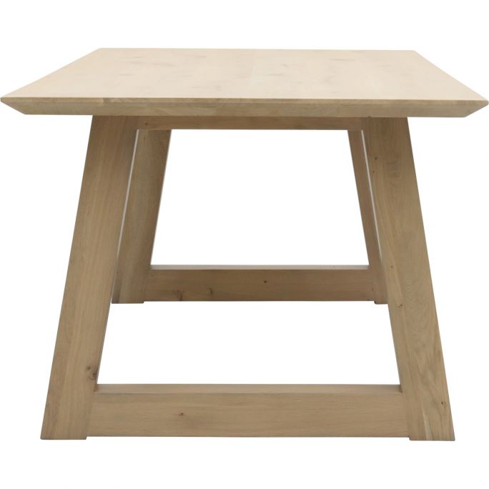 Eettafel Conroe met eiken poot schuin