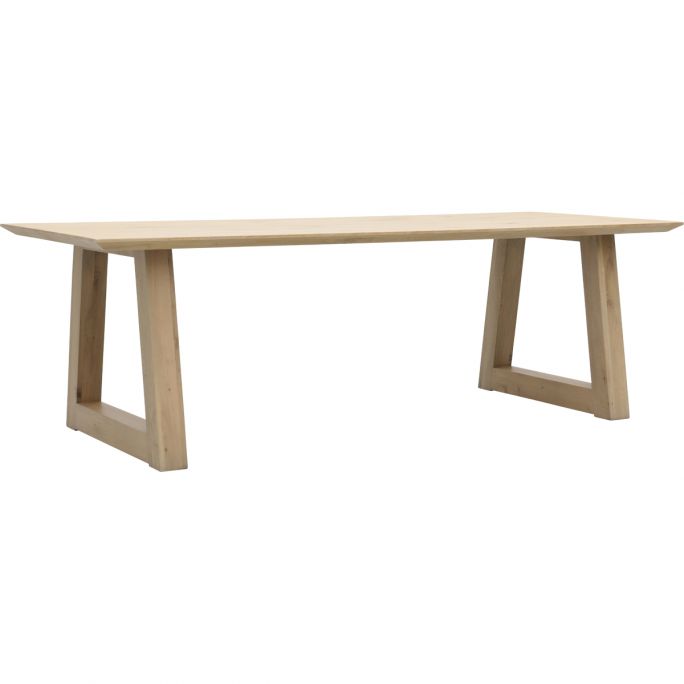 Eettafel Conroe met eiken poot schuin