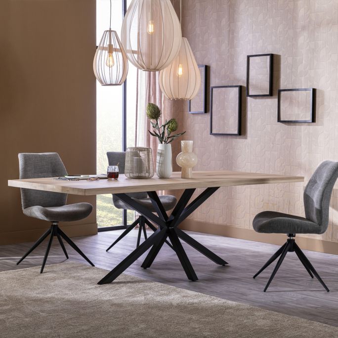 Eettafel Zeno recht