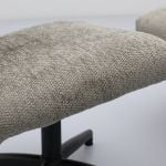 Fauteuil Fons Taupe met hocker