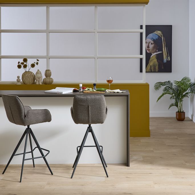 Barstoel Bowie met arm zithoogte 80cm Brown