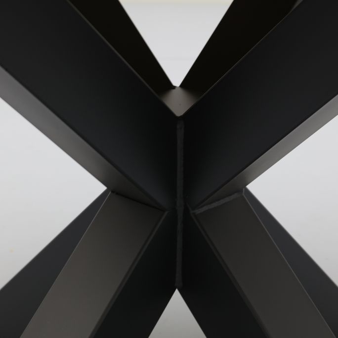 Eettafel Conroe rond met metalen matrixpoot