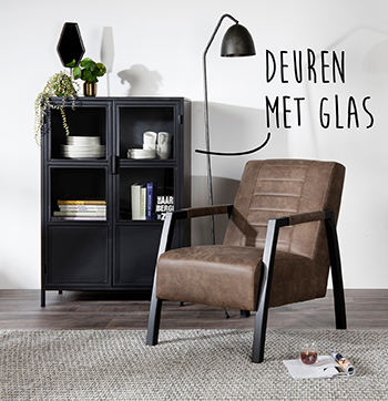 Kast met glas in deuren is vitrinekast Brooklyn van Budget Home Store