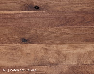 Naturel olie voor notenhouten tafel op maat bij NLwoont