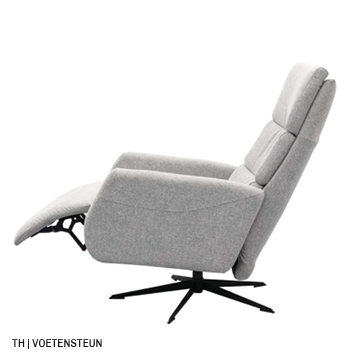 Verstelbare voetensteun op trendhopper relaxfauteuil